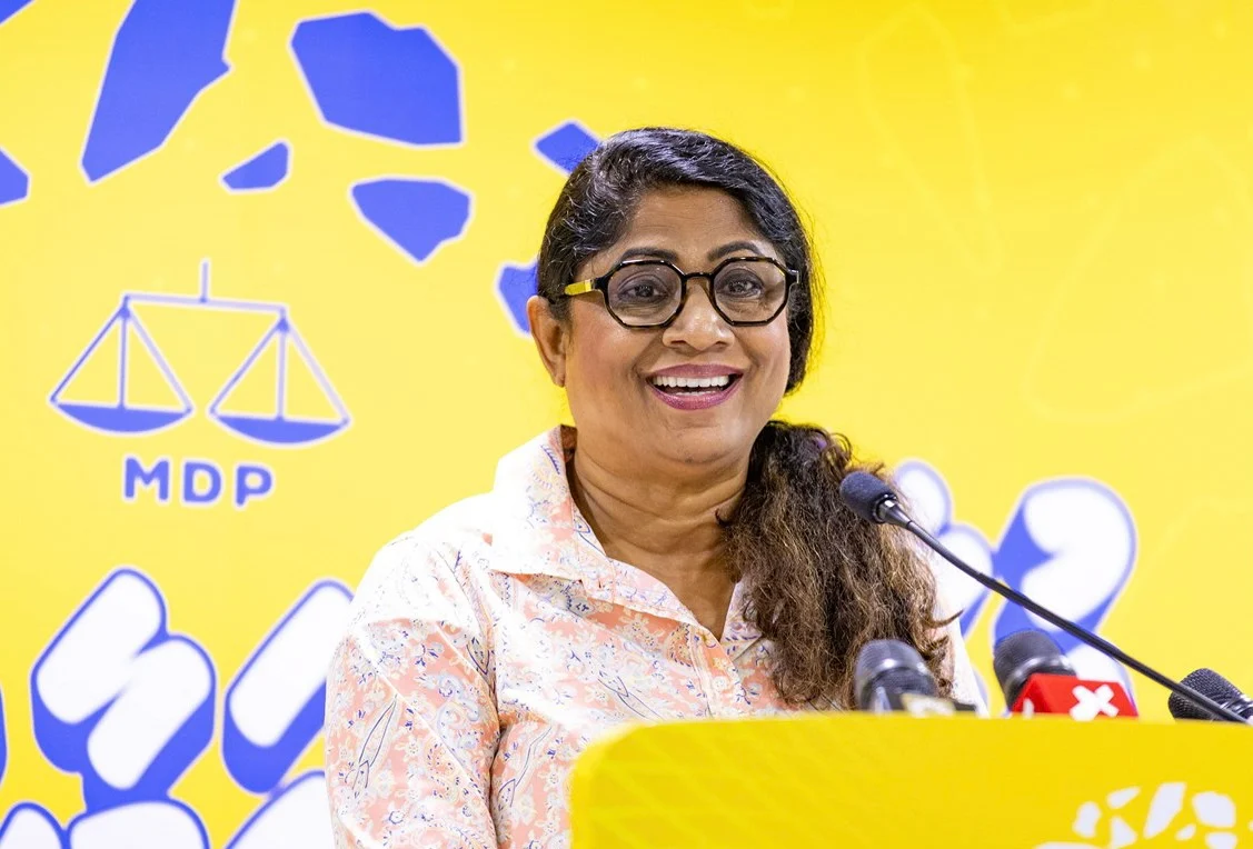 ރަސްމާލެ ޕްރޮޖެކްޓް ހުއްޓުން: މާރިޔާ ވިދާޅުވީ އެއްދޮނުގައި ދެބުޅި ޖެހުންކަމަށް