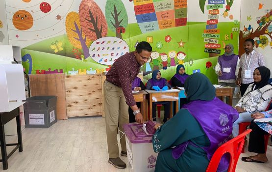 އެމްއެންޕީ ކެންޑިޑޭޓް ނާޒިމް ވޯޓް ލައްވައިފި