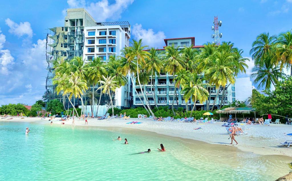 ރާއްޖޭގައި މިހާތަނަށް ހުޅުވި އެންމެ ބޮޑު ގެސްޓް ހައުސް މާފުށީގައި ހުޅުވައިފި