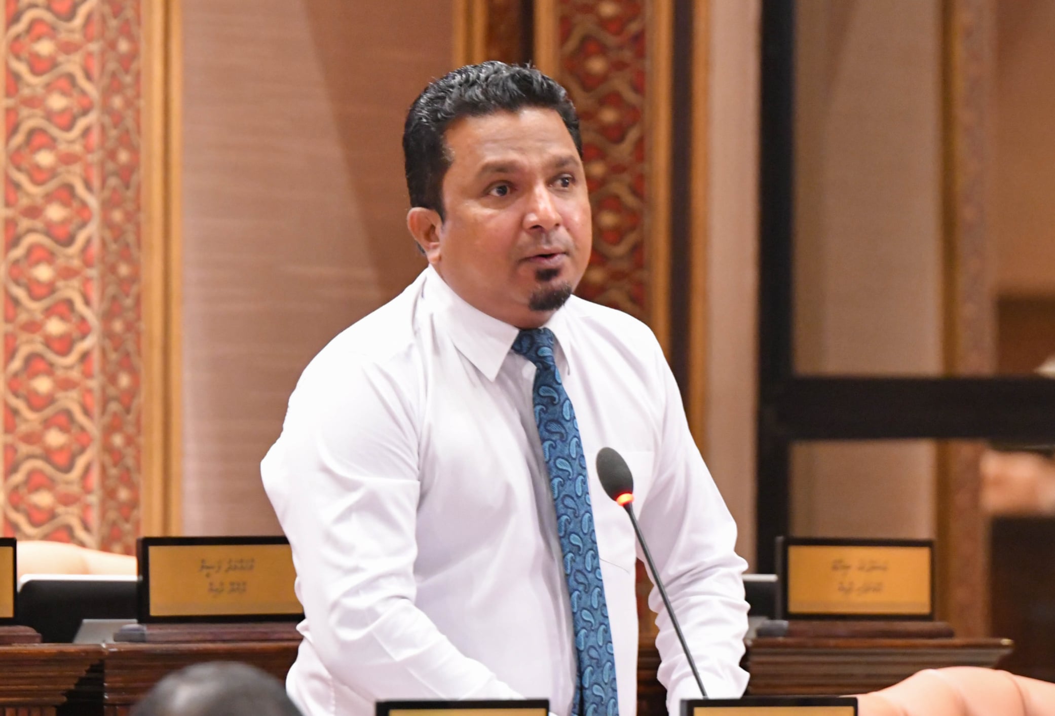 1.8 މިލިއަން ރުފިޔާގެ ސްކޭމް ހިންގި މީހަކަށް ދިނީ މާކުޑަ އަދަބެއް: ޒަރީރު