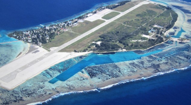 ގަން އެއަރޕޯޓުގައި ބޮމެއް އޮތްކަމަށް ބުނި މައްސަލައެއްގައި ދެމީހަކު ހައްޔަރު ކޮށްފި