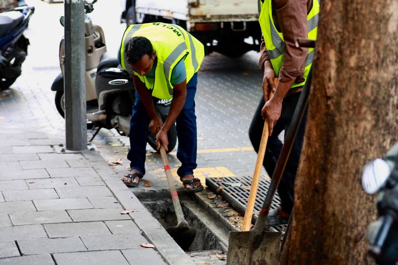 މަޖީދީ މަގުގެ ދެފަޅީގެ ކާނުތައް އެއްކޮށް ސާފުކޮށް ނިމިއްޖެ