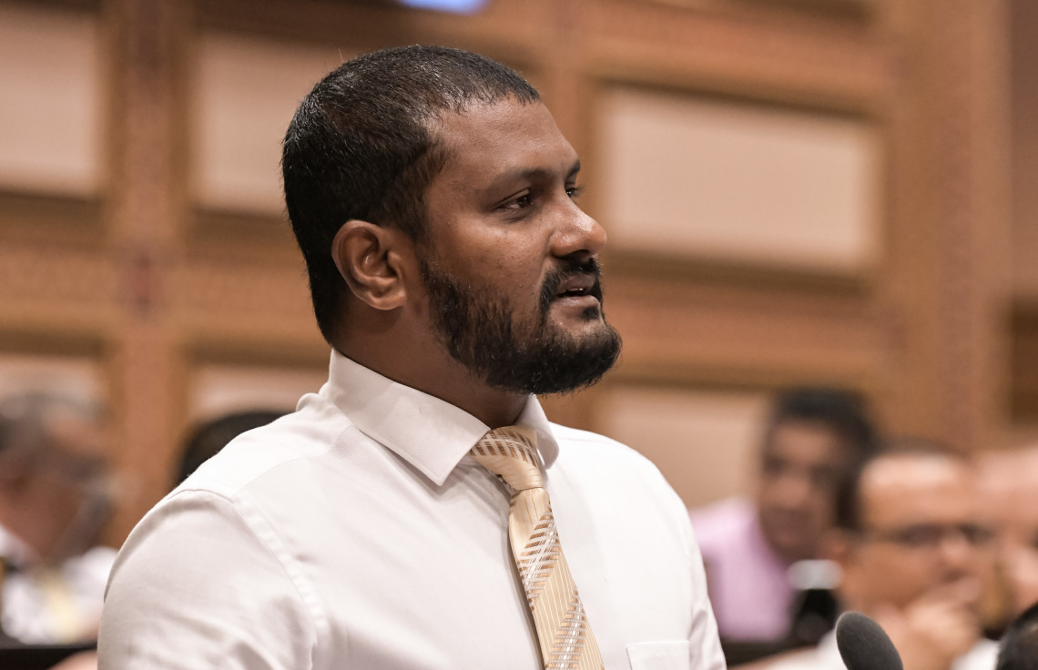 ރައީސް އަޒުލުކުރުމުގެ މަސައްކަތް ޕީޖީއަށް ހުށަހަޅާނަން: ޝިފާއު