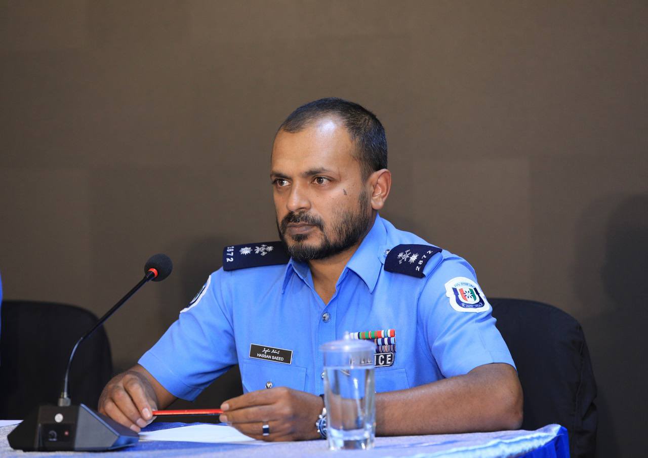 ލާދީނީ ވާހަކަތަކެއް މީސް މީޑިއާގައި ދައްކަމުންދާ ދިވެއްސެއްގެ މައްސަލަ ބަލަނީ