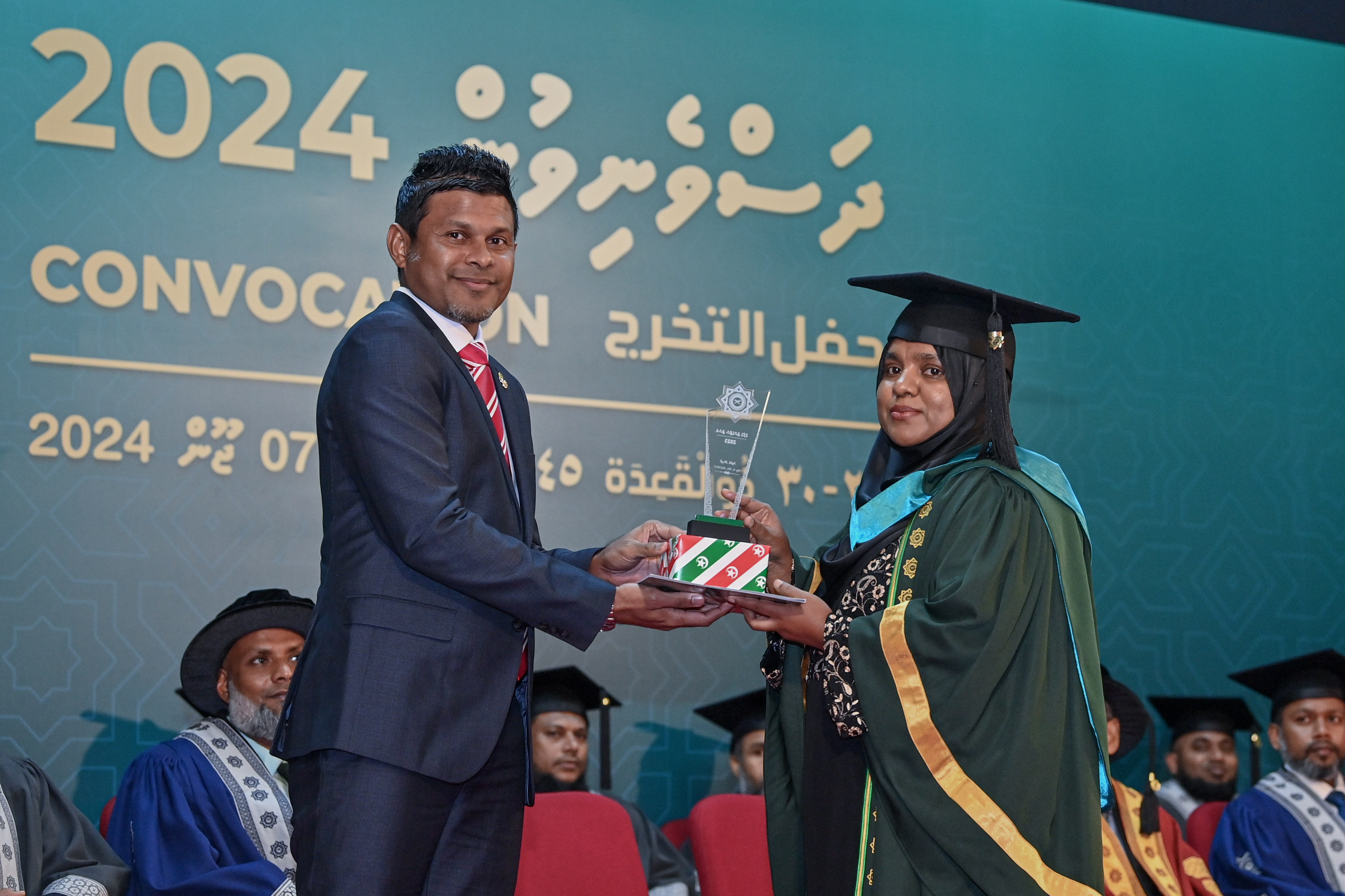 ލިބިފައިވާ ހުނަރުން ގައުމަށް ހިދުމަތް ކުރުމަކީ ވާޖިބެއް ކަމަށް ދެކެންޖެހޭ: ނާއިބު ރައީސް