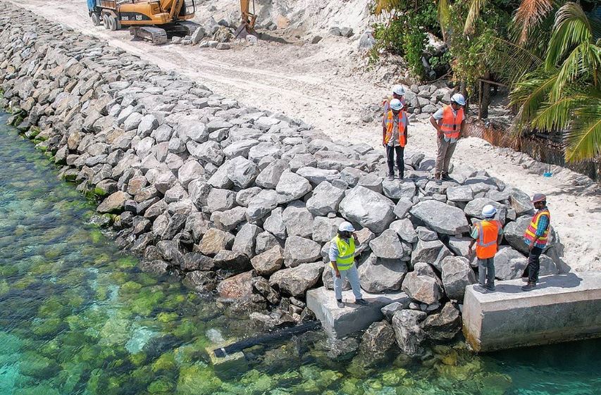 ތިލަފުށީގެ ގިރާ ސަރަހައްދު ހިމާޔަތް ކުރުމުގެމަސައްކަތް ނިންމާލައިފި