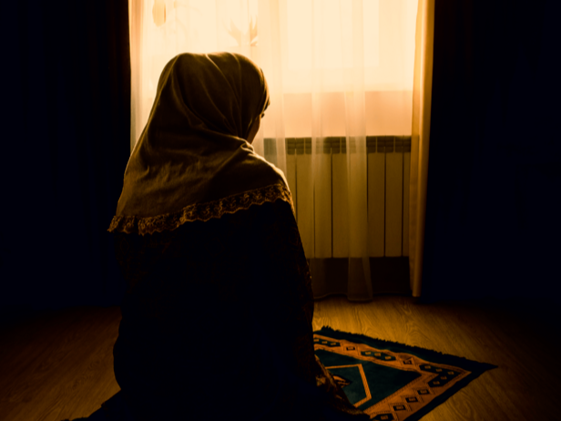 ދުވަސްވީ މައިންބަފައިން މާޔޫސްވިޔަ ނުދިނުމަށް ކުރެވިދާނެ ކަންތައްތައް