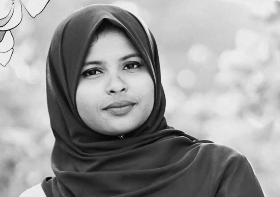 އީމާން ނިޔާވިކަމަށް ބުނެ ފެތުރީ ދޮގު ޚަބަރެއް