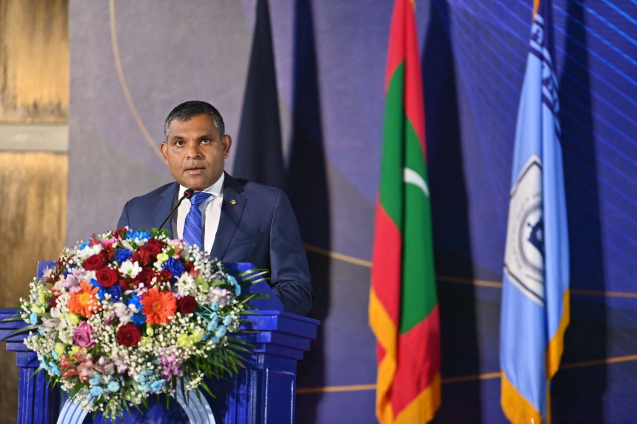 ތަރައްޤީއާ އަމާންކަމާ ތަހުޒީބު ބޭނުންވާނަމަ އެންމެން އެކުގައި މަސައްކަތް ކުރަންޖެހޭ: ފައިސަލް