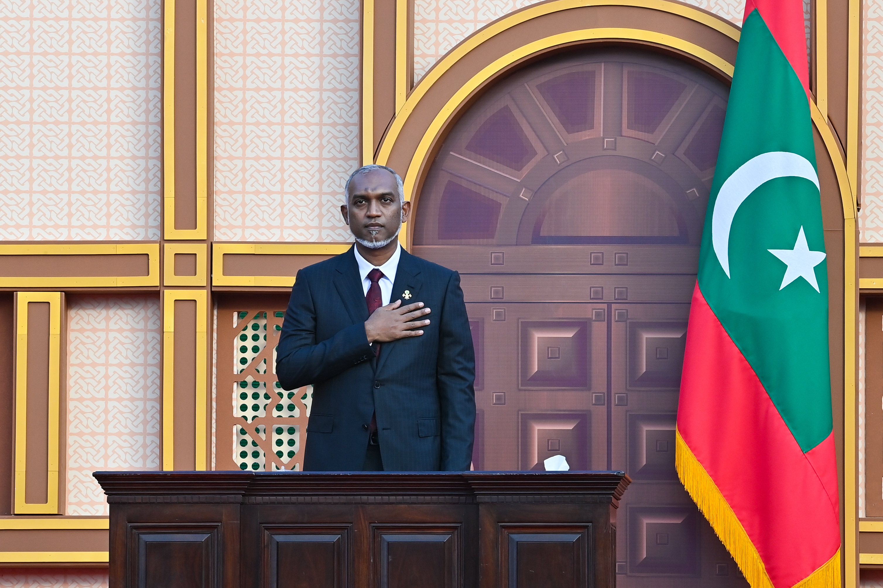 ރައީސް މުލިއާގެއަށް ބަދަލުވެވަޑައިގަންނަވާނީ ޑިސެމްބަރުގައި