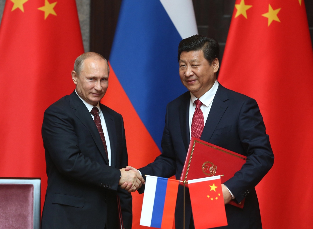 ސަލާމަތާއި އިސްތިގުލާލާގުޅޭ މައްސަލަތަކުގައި ޗައިނާ އޮންނާނީ ރަޝިޔާއާއެކު: ޝީ ޖިންޕިން