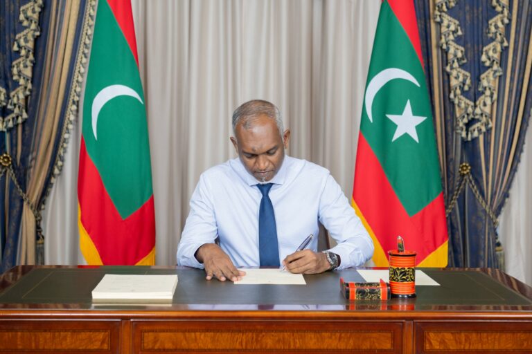 ބަންޑާރަނައިބުގެ އޮފީހުގެ ގާނޫނަށް ފުރަތަމަ އިސްލާހް ގެނައުމުގެ ބިލު ތަސްދީގު ކުރައްވައިފި