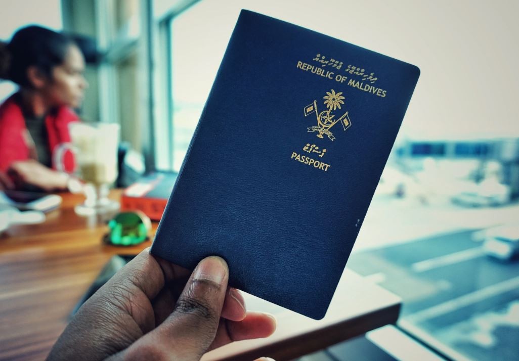 ދިވެހި ޕާސްޕޯޓުގެ ހިދުމަތް ޅ. ނައިފަރުގައި ފަށައިފި