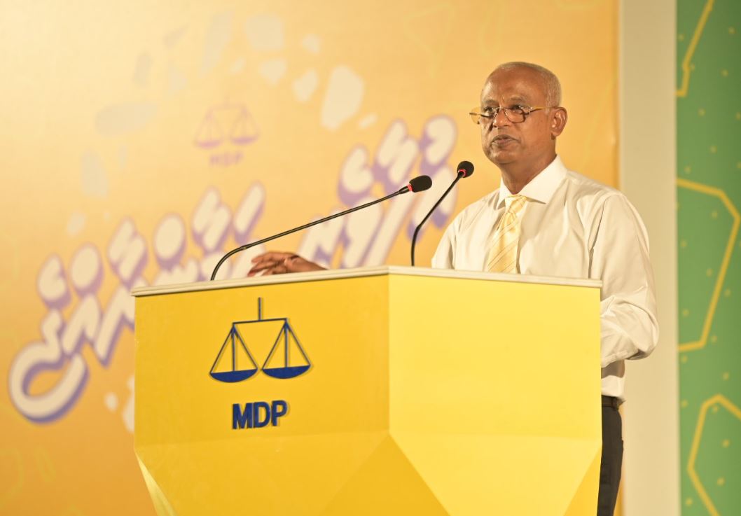 މީގެކުރިން ވެރިކަމުގައި ހުންނަ މީހަކާއެކު ކޯލިޝަން ހަދާނެ ބަޔަކު ނުވޭ، މިއީ އެކަންކުރާ ފުރަތަމަ ފަހަރު: ރައީސް