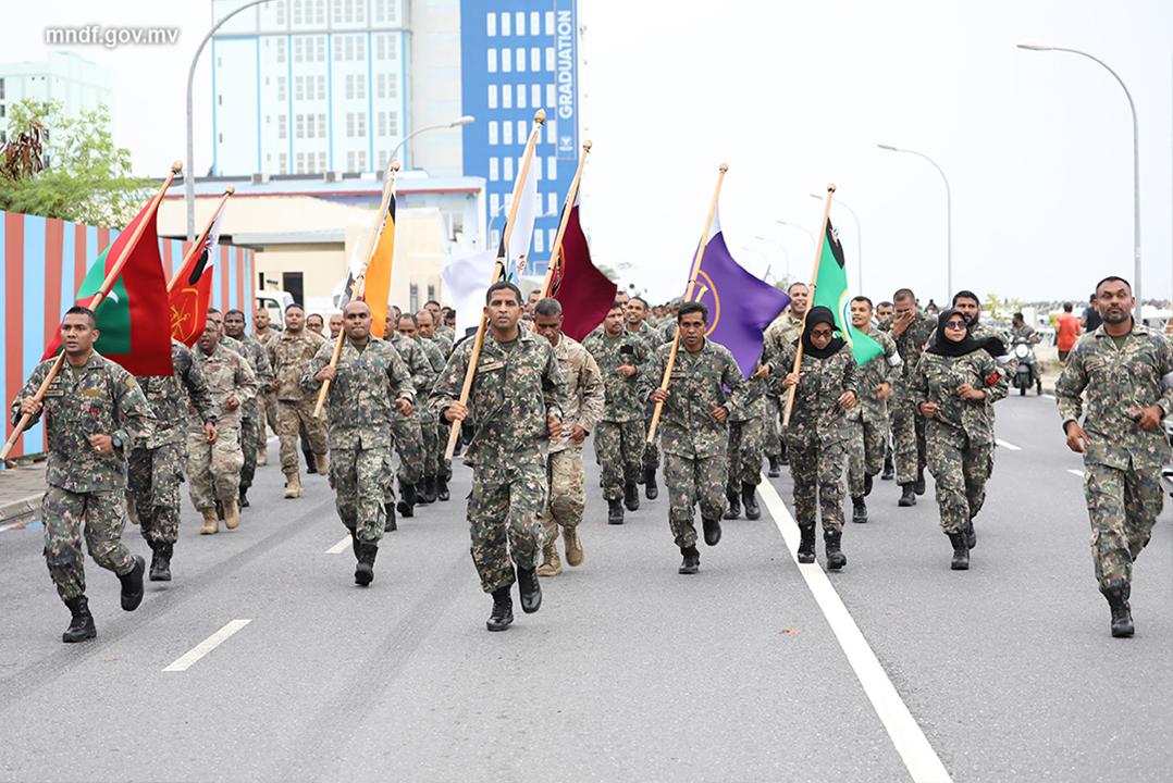 ސިފައިންގެ ތެރޭގައި ފިތުނަ އުފެއްދުމަށް ކުރާ މަސައްކަތްތައް ހުއްޓާލުމަށް އިލްތިމާސްކޮށްފި