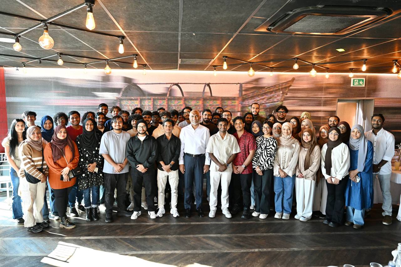 އިނގިރޭސި ވިލާތުގައި ކިޔަވާ ކުދިންގެ އެކޮމޮޑޭޝަން ބްލޮކް އަލުން ހަވާލުކޮށްފި