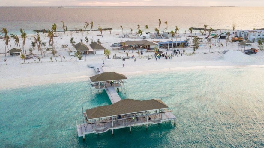 ކުޑަގިރި ފަޅަށް ދެ މަތިންދާބޯޓު ފައްތައި ޑައިވް ސައިޓެއް ހަދަނީ