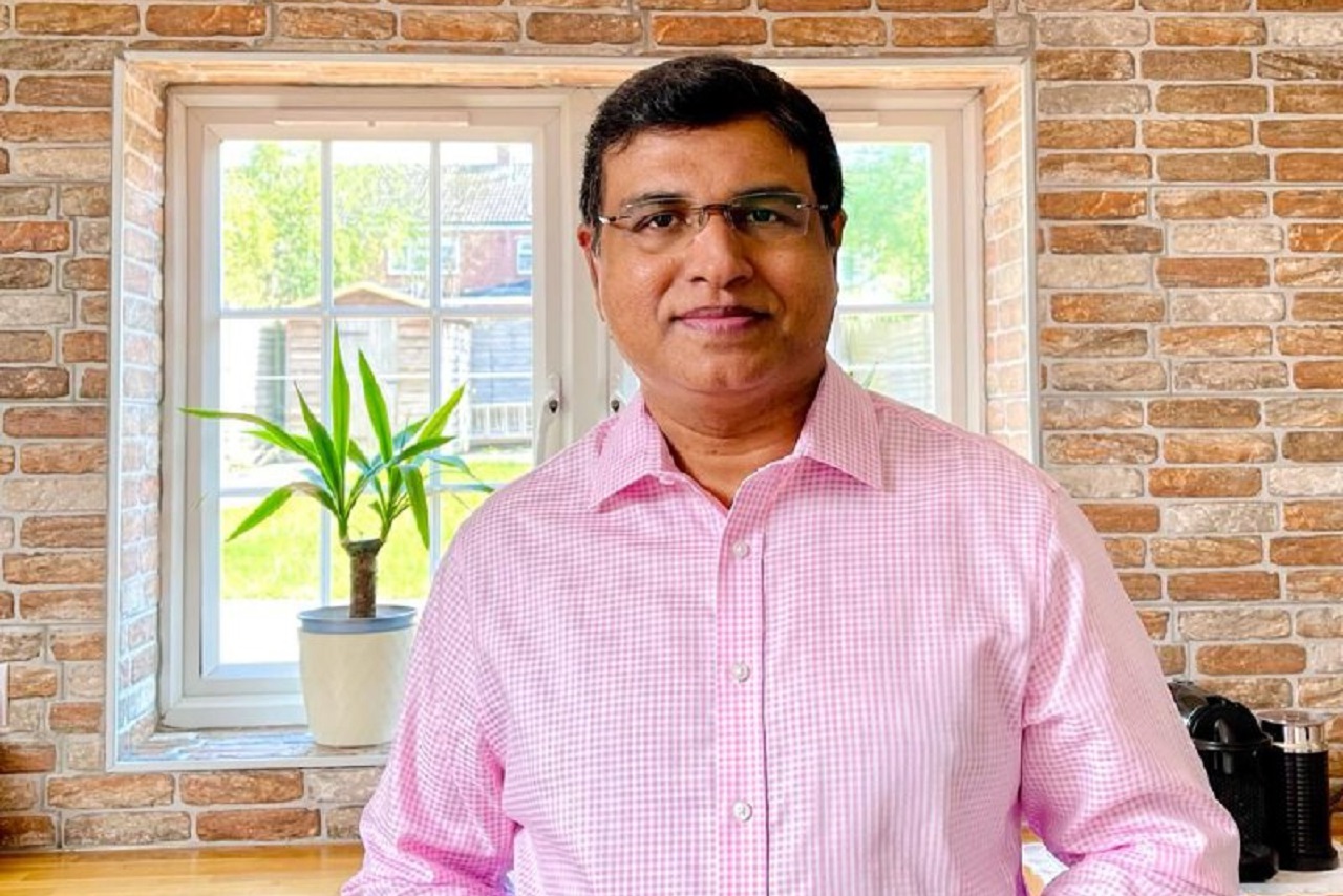 ދިވެހިން ކަންބޮޑުވަނީ އެއްއަތުން ކާއެތިކޮޅު ލަވަމުން އަނެއްއަތުން ކަރުގައިހިފާތީ - އަމީން