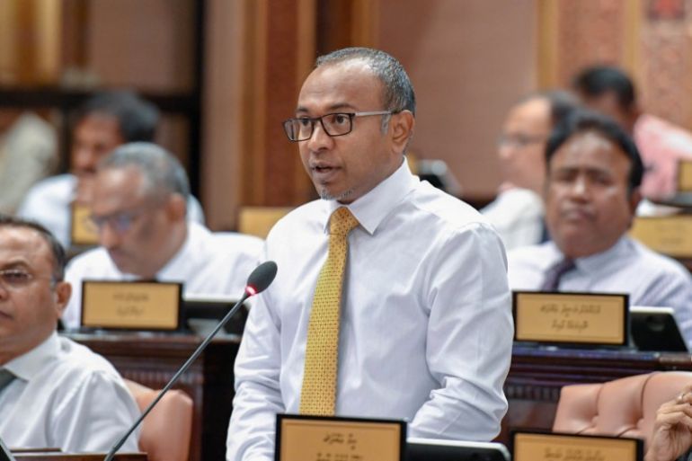 ސަރުކާރުގެ ސިޔާސަތުތައް ދަނީ އެމްޑީޕީގެ ތަސައްވަރާއި އެއްގޮތަށް ކަމަށް ބުނަން ދަތި: ހަސަން ލަތީފް