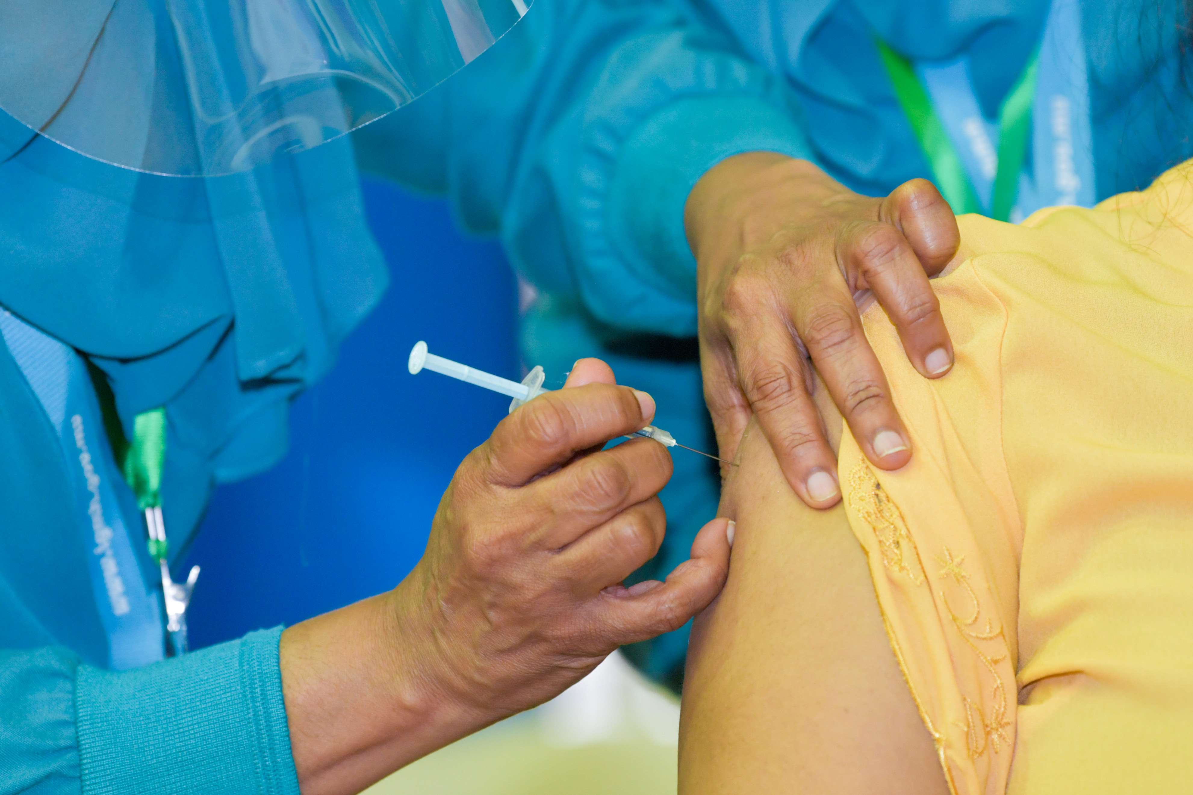 ކޮވިޑް-19: ރާާއްޖޭގައި ޖުމްލަ 1578 މީހަކު ވެކްސިން ޖަހައިފި