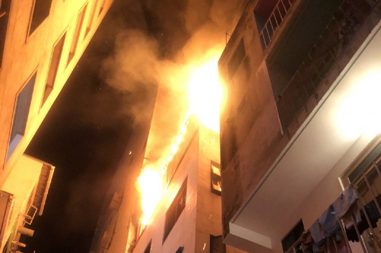 މޯނިންވިއު ގޭގައި ހިނގި އަލިފާނުގެ ހާދިސާއިން އަރައިގަތުމަށް މިލިއަނަކަށްވުރެ ގިނަރުފިޔާ ހަރަދުވާނެ