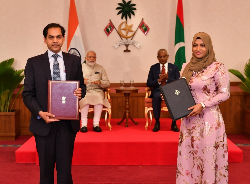 ޓެސްޓާ ނުލައި ވެހިކަލް ލައިސަންސް ދޭ ގައުމުތަކުގެ ތެރޭގައި އިންޑިއާއެކު އިތުރު 24 ގައުމު