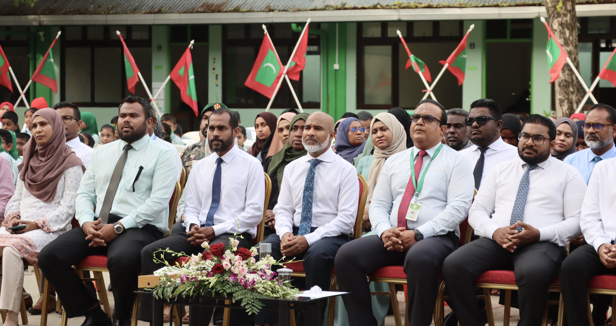 ހުރިހާ ސްކޫލެއް އޭސީ ކުރުމުގެ މަޝްރޫއު އިފްތިތާހުކޮށްފި