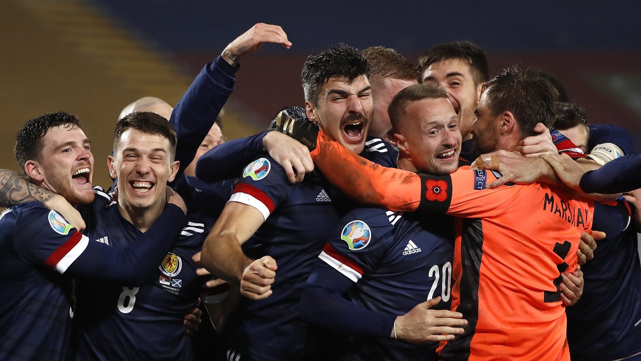 ސްކޮޓްލެންޑް ޔޫރޯ އަށް ކޮލިފައިވެއްޖެ