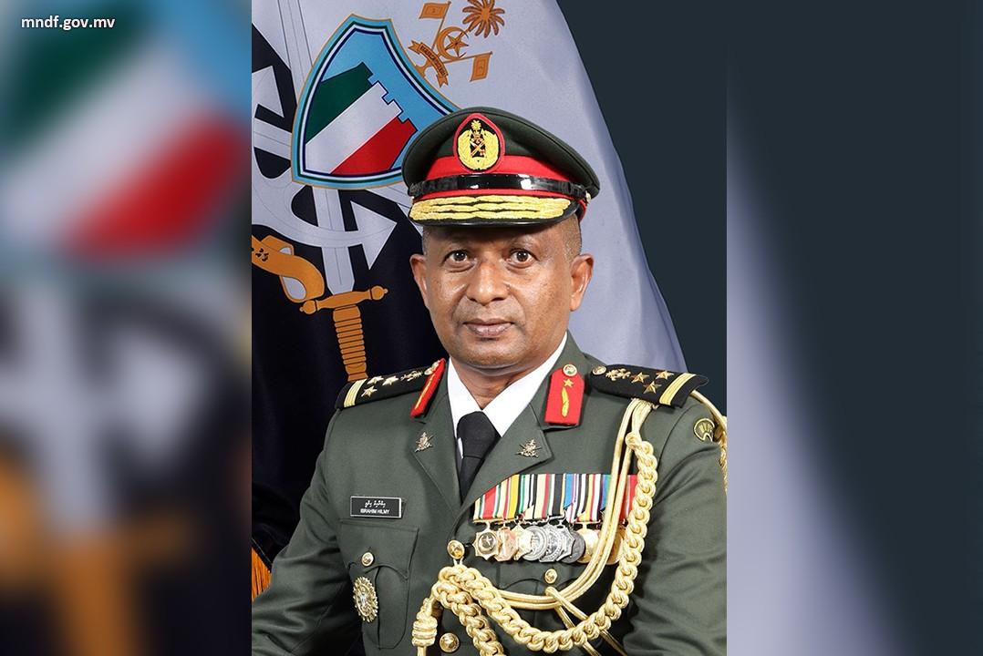 ވައިޒް ޗީފް އޮފް ޑިފެންސް ފޯސްއަށް ހިލްމީ