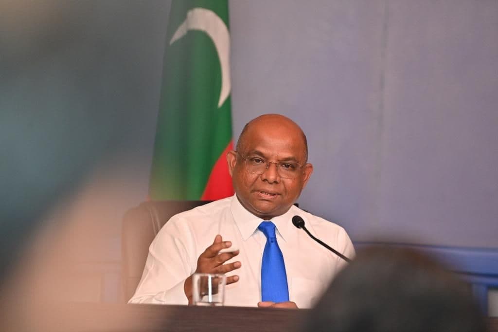 ރާއްޖޭގެ އަތޮޅުތައް ވިއްކަން އުޅުނީ ޔާމިން؛ އެމަސައްކަތް ހުއްޓުވީ ރައީސް ޞާލިހް: ޝާހިދު