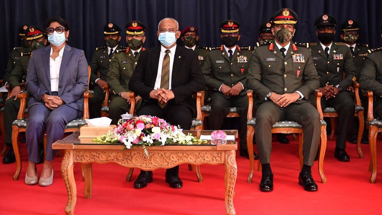 ސިފައިންގެ ހުވަޔަކީ ސިފައިންގެ ކުރިމަގު އޭގެ މަތީގައި ބިނާކޮށްދޭނެ ބިންގާ: ރައީސް