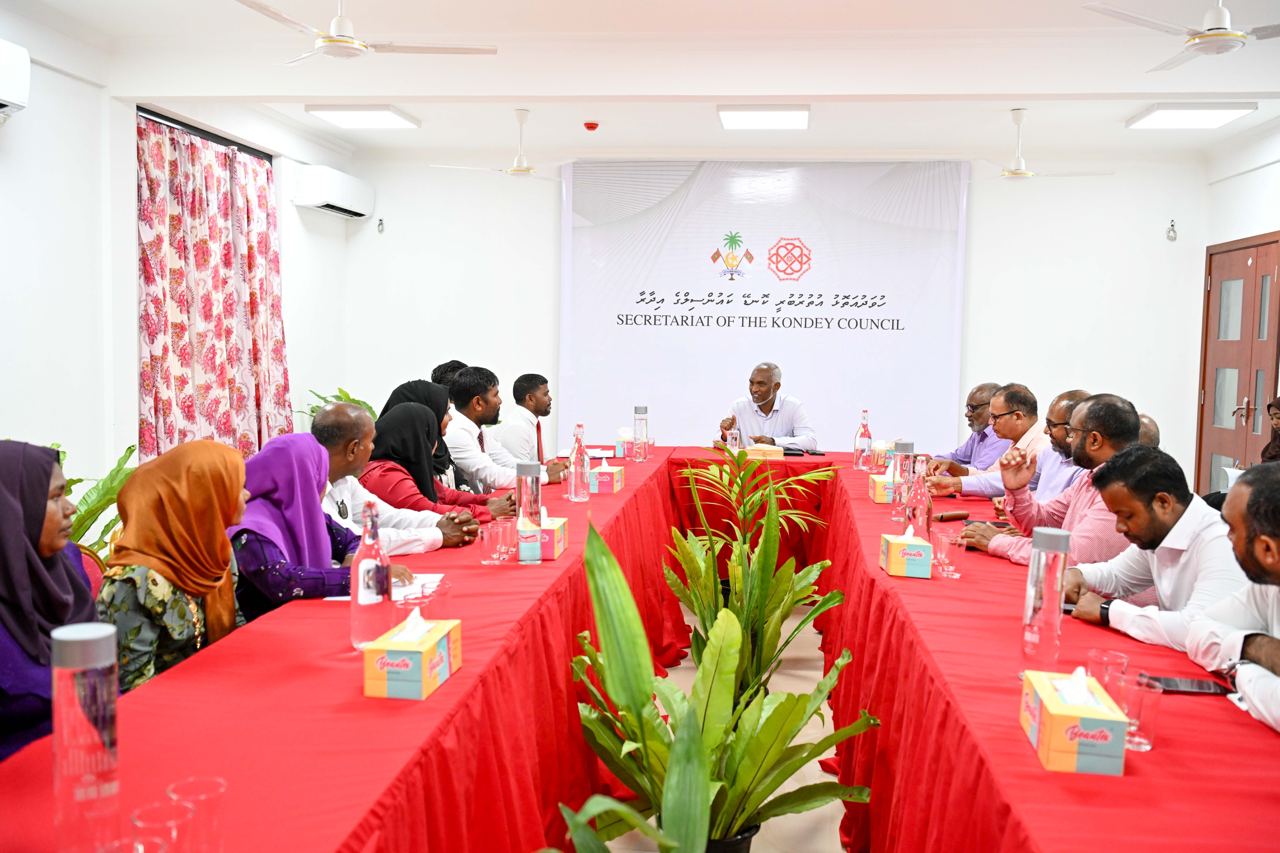 ލޯކަލް ޓޫރިޒަމް ސިންދަފާތުކޮށް އެކިދާއިރާއަށް އަމާޒުކޮށް ތަރައްޤީކުރާނަން: ރައީސް