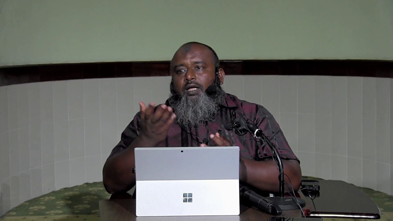 ނަމާދުގައި ގައިދުރުކުރަންޖެހޭ ޟަރޫރަތެއް ނެތް - ޑރ. އިޔާޒް