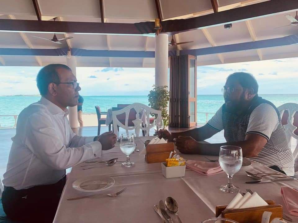 ރައީސް ނަޝީދު ގާސިމާ ބައްދަލުކުރައްވައިފި