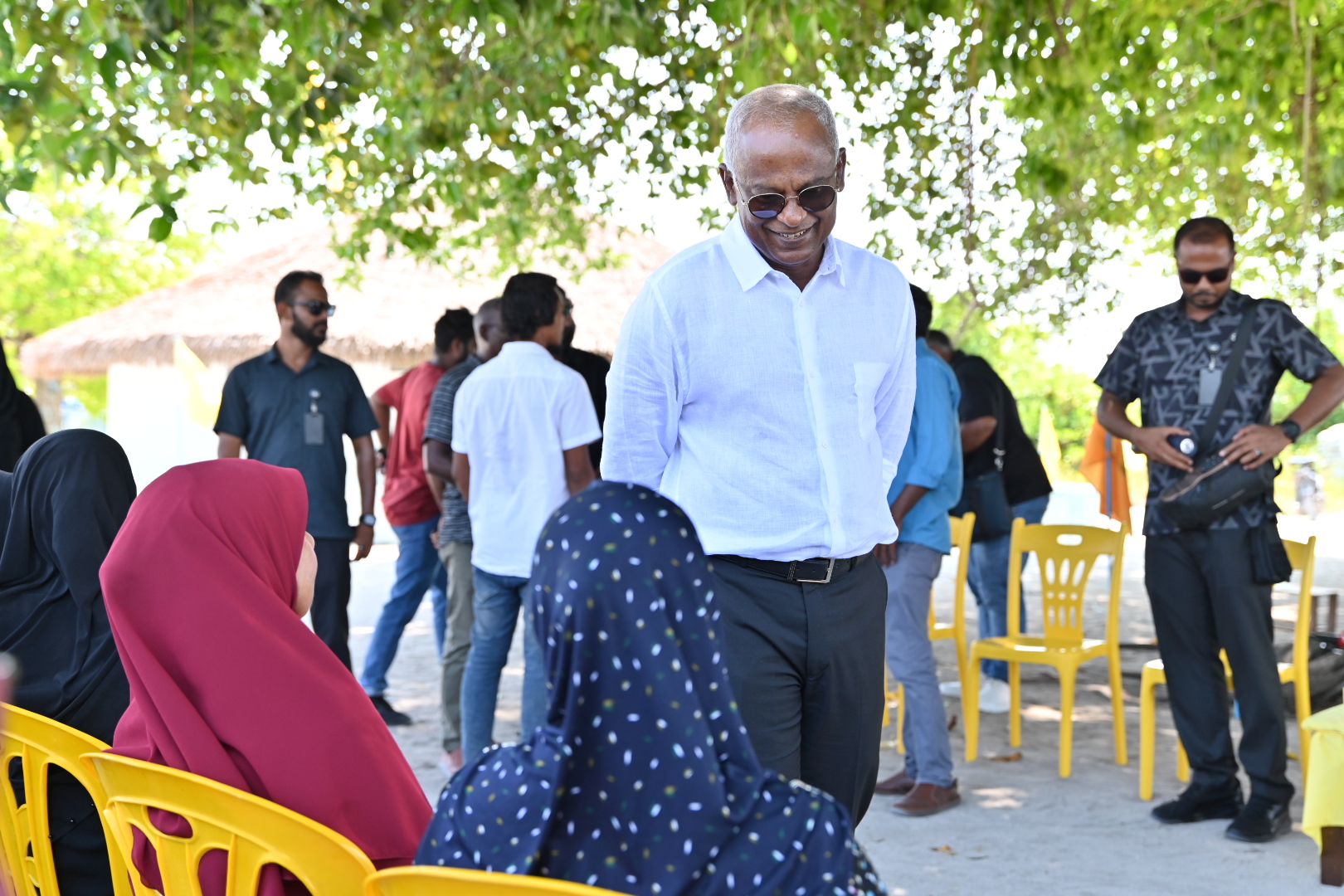 ޕާޓީ ބަދަލުކުރާނަމަ ގޮނޑިވެސް ދޫކޮށްލަންވާނެ: ރައީސް ޞާލިޙް