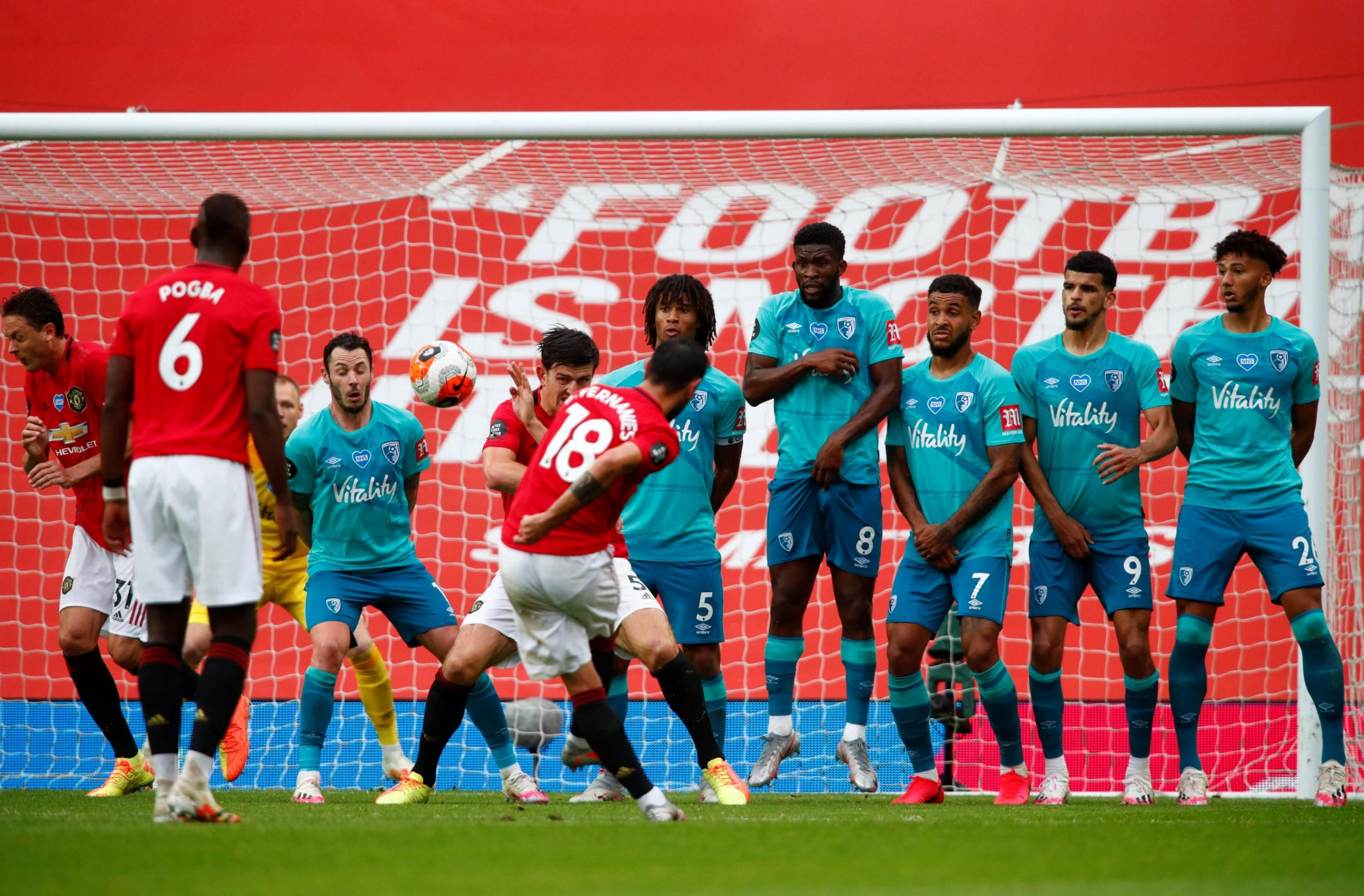 އިނގިރޭސި ލީގުގައި ބޮޑެތި ޓީމްތަކަށް ކާމިޔާބު ރެއެއް