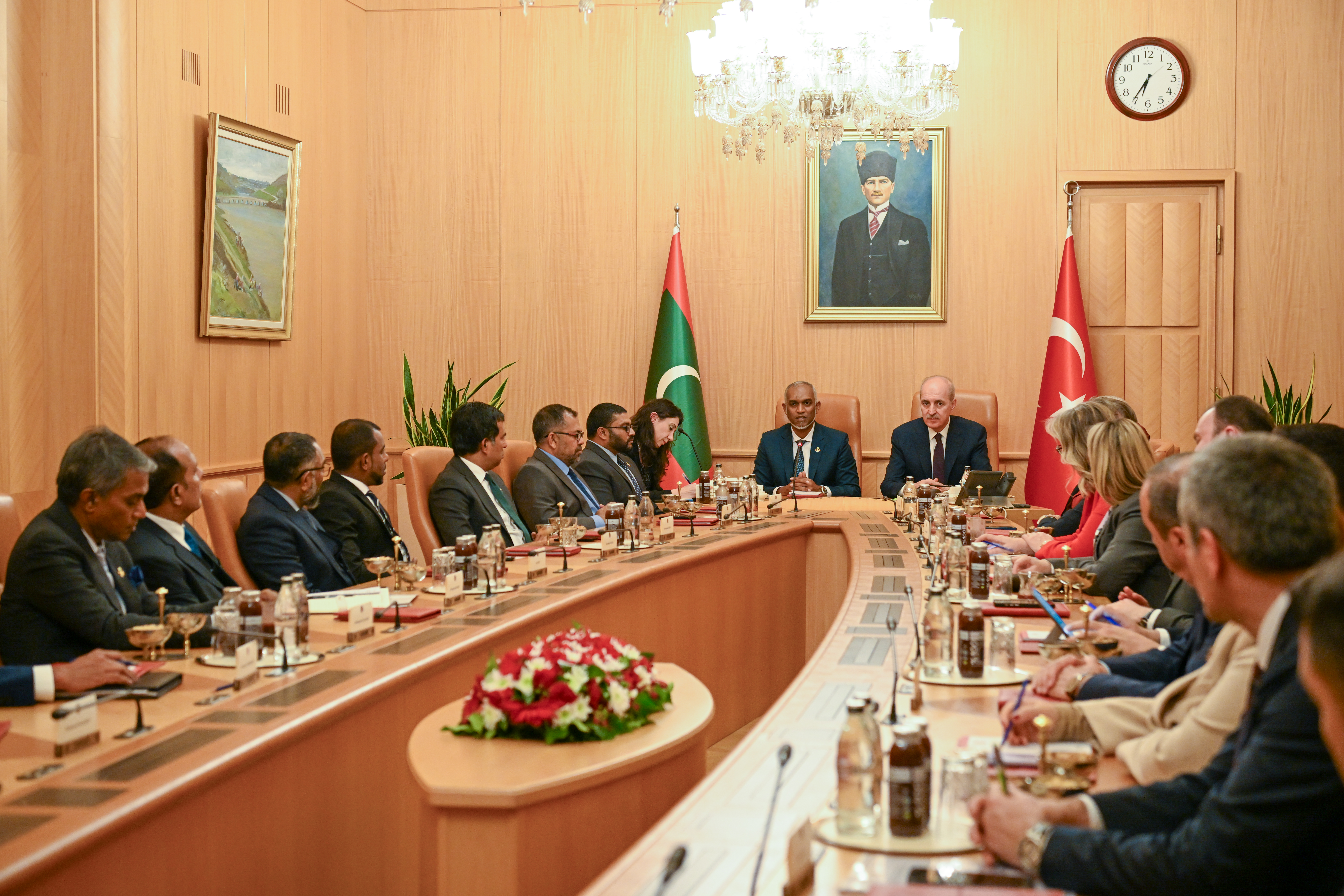 ދިވެހި ރައްޔިތުން ފަލަސްޠީނުގެ ރައްޔިތުންނަށް ކުރާ ތާޢިދަށް ބަދަލެއް ނާންނާނެ: ރައީސް