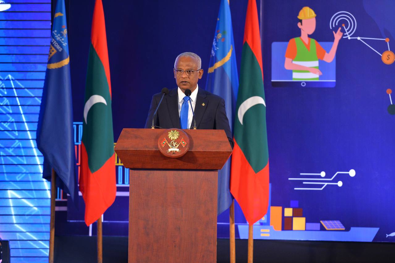 ކަނޑު އުޅަނދުތައް މޮނިޓަރ ކުރުމުގެ ގާބިލްކަން އިތުރު ކުރުމުން މަސްތުވާތަކެތީގެ ޓްރެފިކް ހުއްޓުވޭނެ: ރައީސް