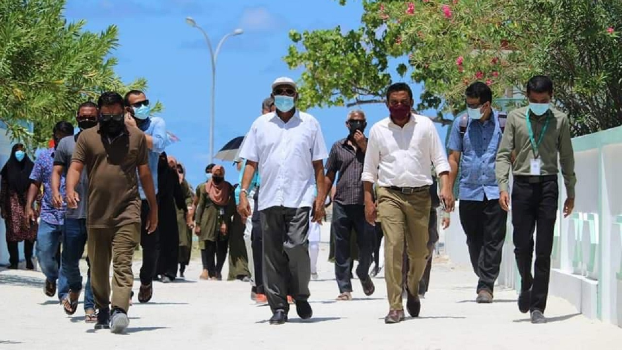 ހެލްތު މިނިސްޓަރ ނަސީމް މ. އަތޮޅަށް ވަޑައިގެންފި