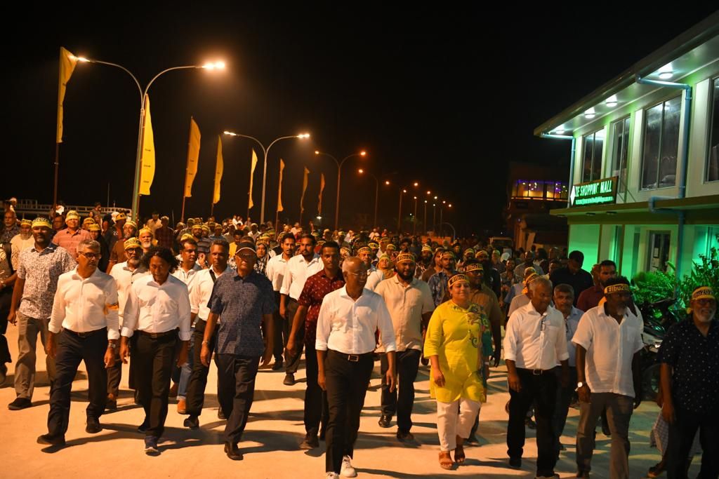 އުފަން ރަށުން ރައީސަށް ހޫނު މަރުހަބާއެއް!