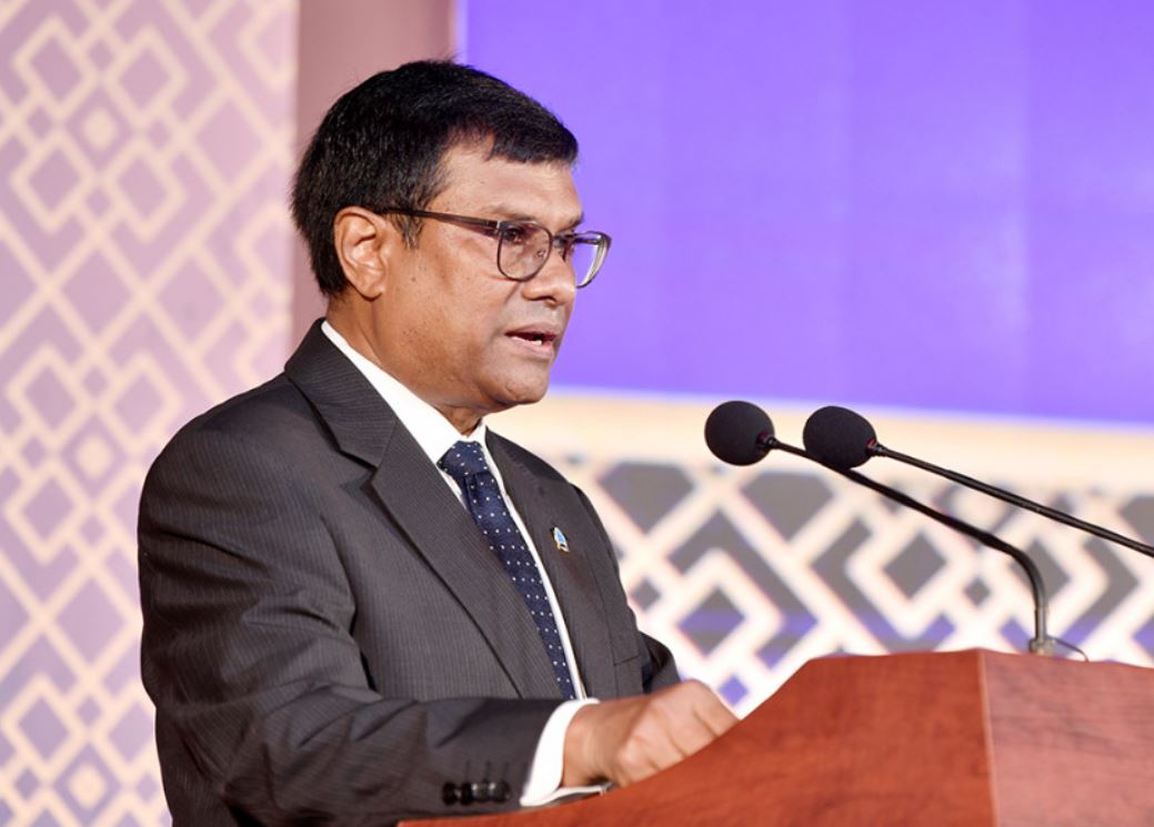 އިހުސާންތެރިވުމަށް ހުރިހާ ފަނޑިޔާރުންވެސް ސަމާލުކަންދޭންޖެހޭ: އުއްތަމަ ފަނޑިޔާރު