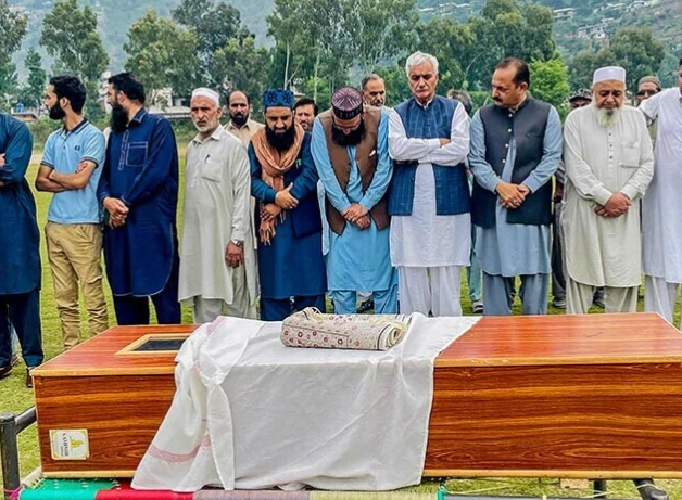 އިންޑިއާއިން ދިން ހަމަލާތަކުގައި ޕާކިސްތާނުގެ އެއް އާއިލާއެއްގެ 10 މީހުން ޝަހީދުވި