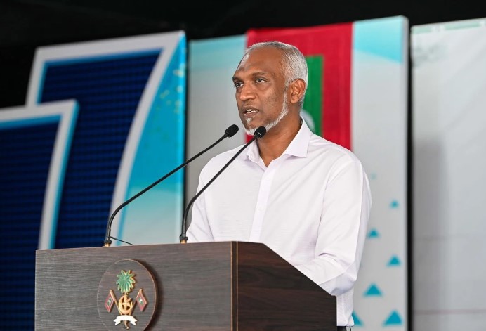 ކައުންސިލްތަކުގެ ސީއެސްސީ މުވައްޒަފުންނަށް ކުރިއެރުން ހޯދައިދޭން މަސައްކަތް ކުރާނަން: ރައީސް