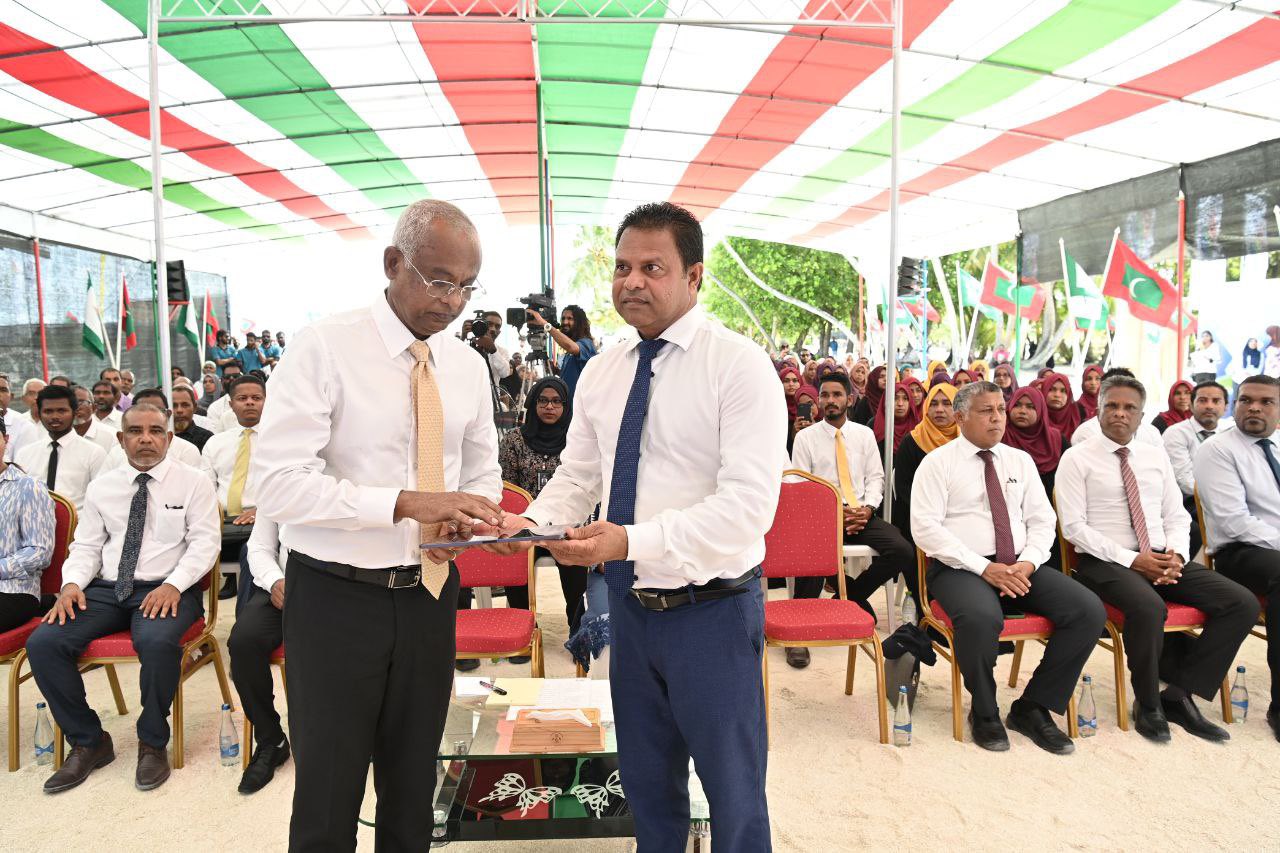 ބިލެއްދޫގައި ފެނަކައިން ތަރައްގީކުރި އައު އިންޖީނުގެ ހުޅުވައިފި