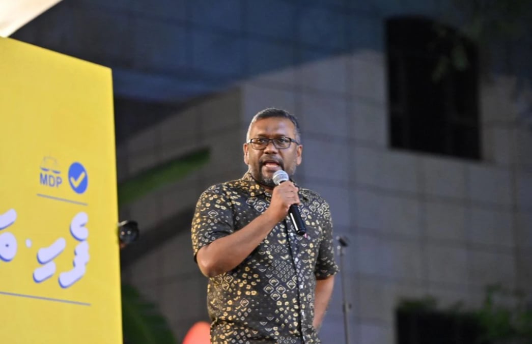 ރަސްމީ ހައިސިއްޔަތު ނަހަމަ ގޮތުގައި ބޭނުންކޮށް ދައުލަތަށް ގެއްލުން ލިބޭ ގޮތަށް އަމަލު ކޮށްފައެއް ނުވާނެ: ފައްޔާޒް