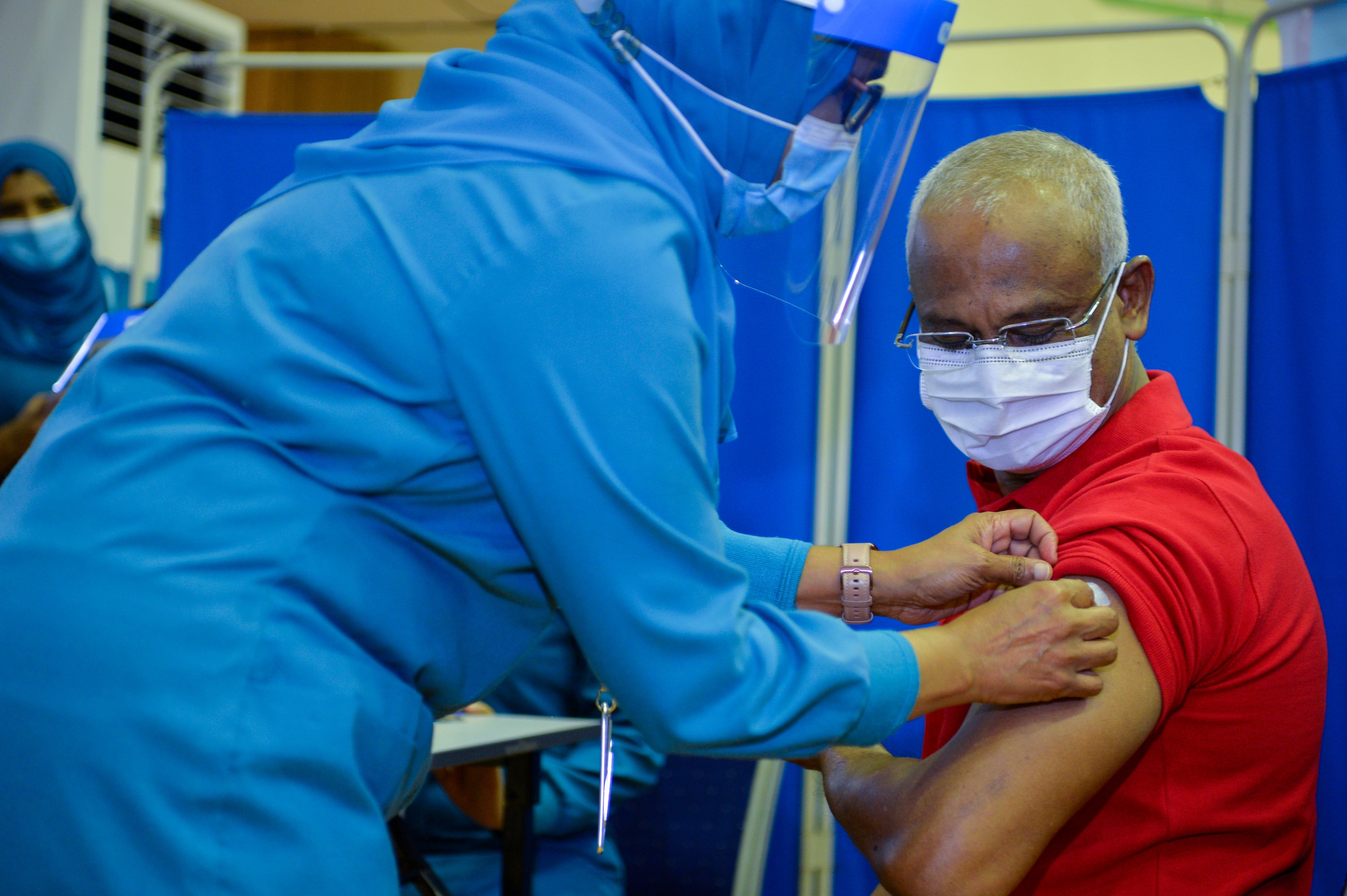 ކޮވިޑް 19: ވެކްސިންގެ ސަބަބުން ލޭގަނޑުވާ މައްސަލައަށް ސައިންސްވެރިން ހައްލެއް ހޯދައިފި