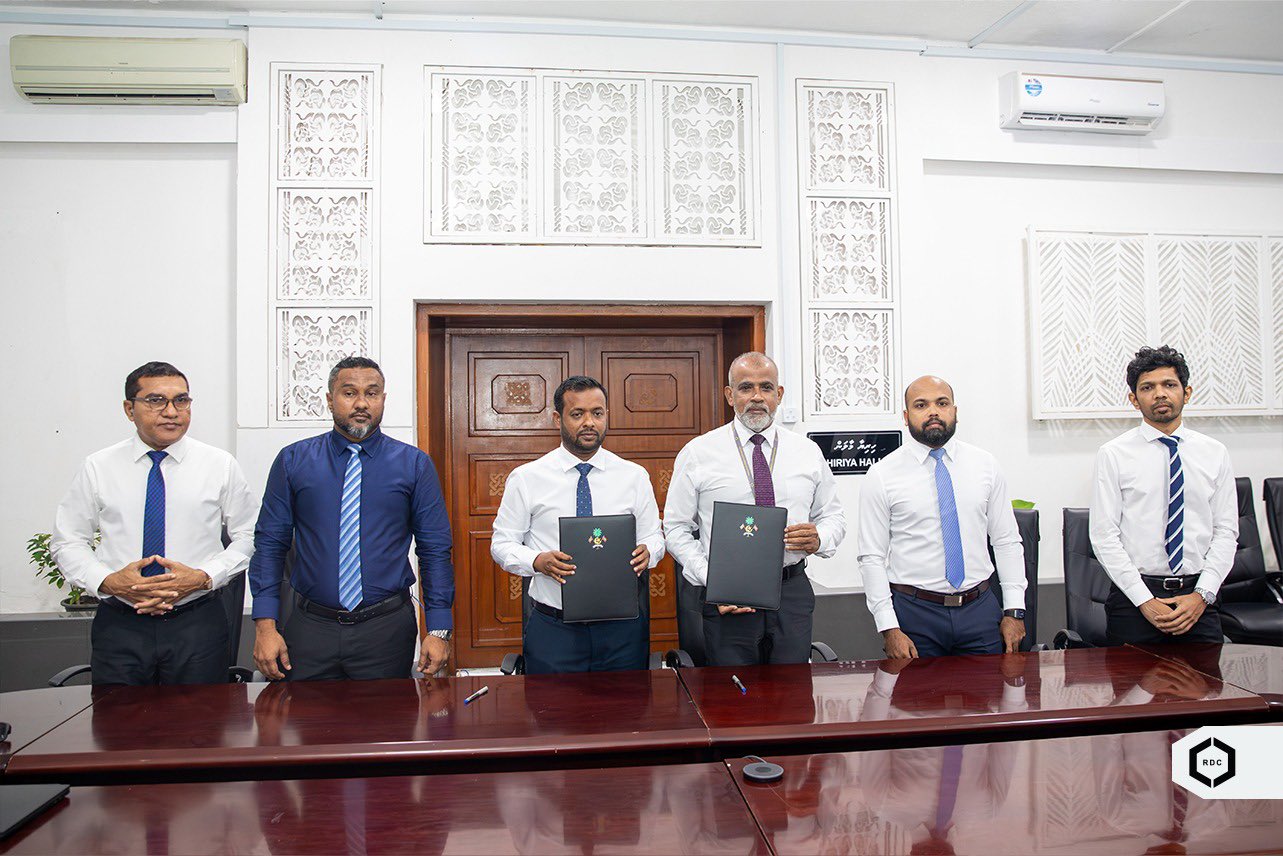 އައްޑޫ ލިންކް ރޯޑު ޒަމާނީ ފެންވަރަށް ތަރައްގީ ކުރަން އާރްޑީސީއަށް