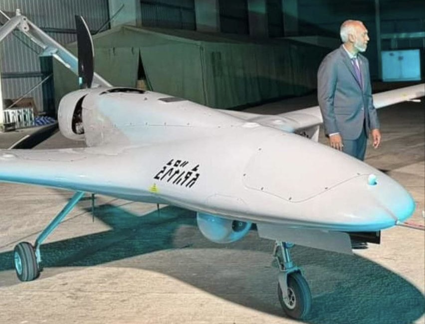 ޑްރޯންގައި ދިވެހިން ނަން ލިޔުމުން، އާދަމް ނަސީރުގެ ޝުކުރު ޣައްސާނަށް