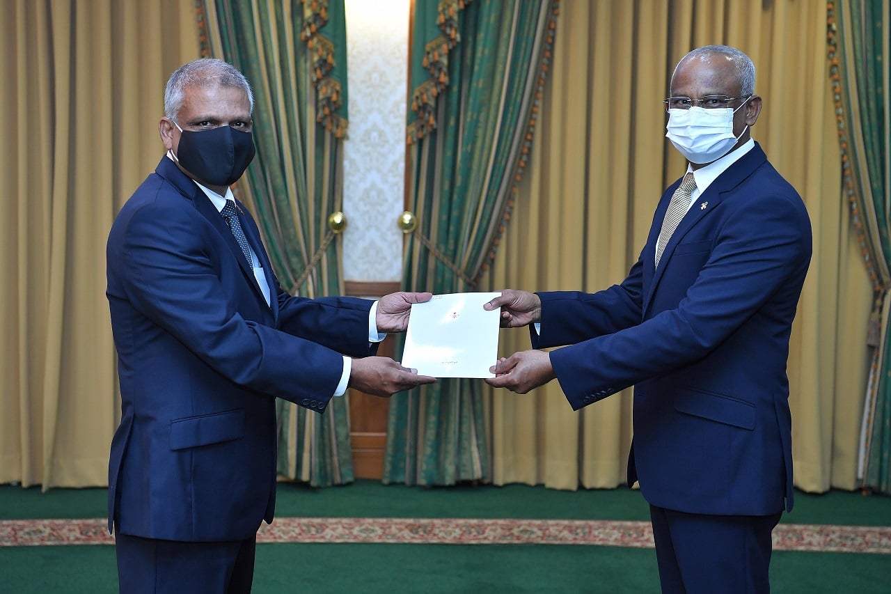 އިލެކްޝަންސް ކޮމިޝަނުގެ މެންބަރުކަމަށް އާސިފް