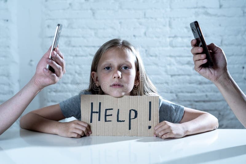 މައިންބަފައިން ފޯނުގައި ހޭދަކުރާވަގުތުގެ ސަބަބުން ދަރިންނަށް ނޭދެވޭ އަސަރުކުރޭ!